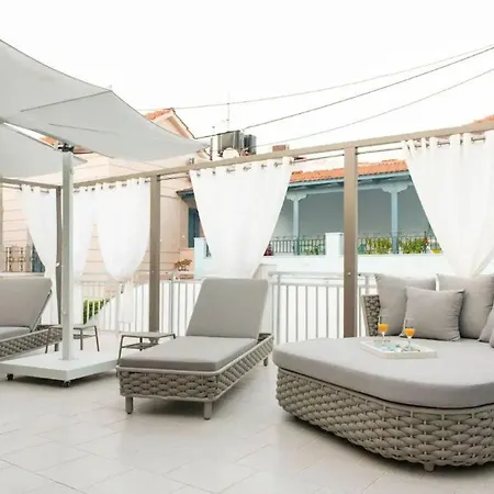 Sentso Luxury House Ithaka