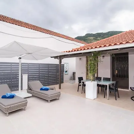 Sentso Luxury House
