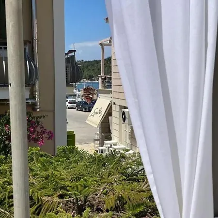 Sentso Luxury House Apartmán Ithaka
